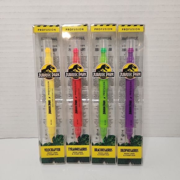 Jurassic Park Profusion Cosmetic Make Up Set With Mirror 2023 Walmart Exclusive - Picture 6 of 8